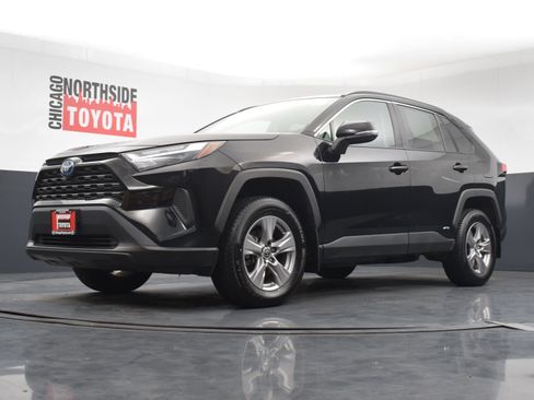 Used 2023 Toyota RAV4 XLE w/ XLE Grade Weather Package AWD/4WD image 31