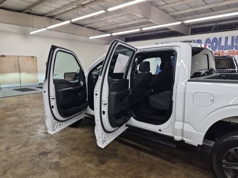 Certified 2023 Ford F150 XLT w/ Equipment Group 302A High image 17