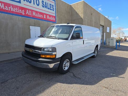 Used 2024 Chevrolet Express 2500 w/ Driver Convenience Package image 3