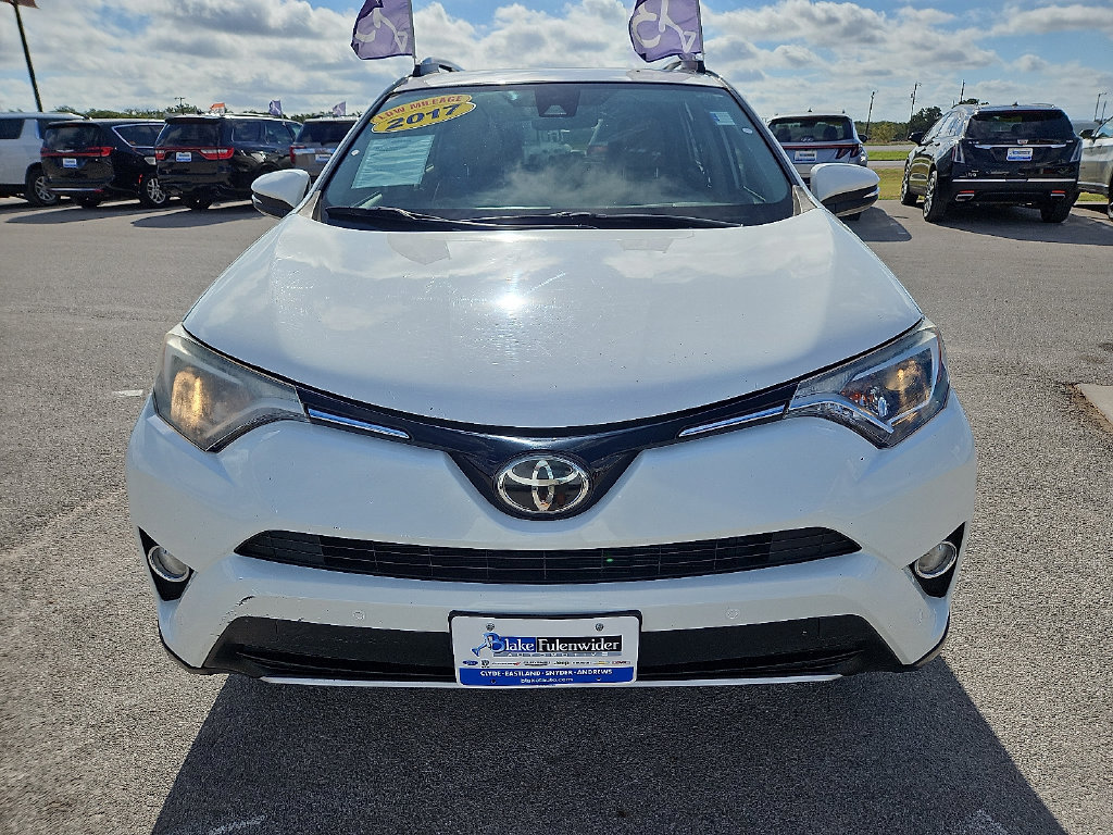 Used 2017 Toyota RAV4 XLE FWD image 12