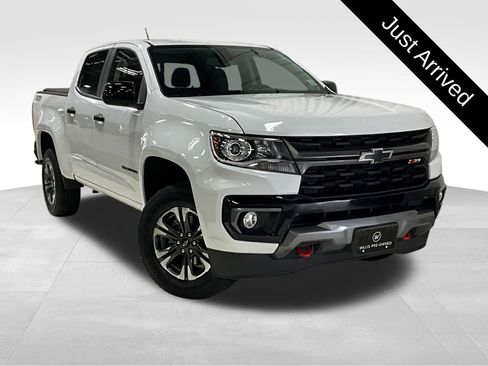 Used 2022 Chevrolet Colorado Z71 AWD/4WD image 1
