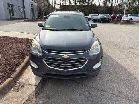 Used 2017 Chevrolet Equinox LT w/ Convenience Package image 9