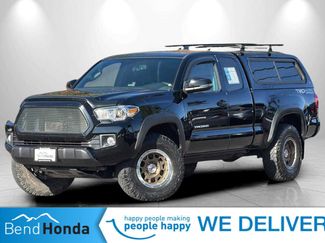 Used 2016 Toyota Tacoma TRD Off-Road w/ Premium & Technology Package AWD/4WD video 1