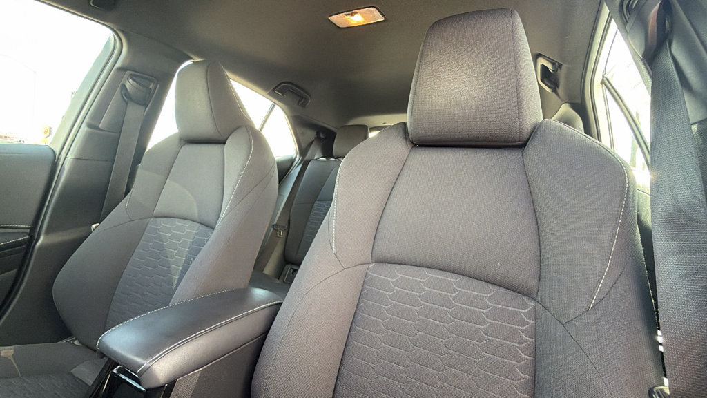 Used 2021 Toyota Corolla SE FWD image 11