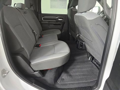 Used 2024 RAM 3500 Big Horn image 36