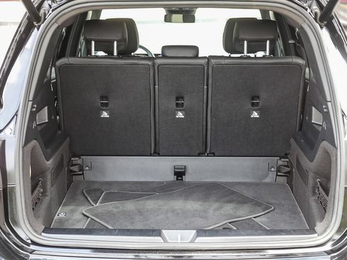 Used 2026 Mercedes-Benz GLB 250 image 24