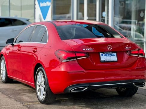 Used 2020 Mercedes-Benz A 220 4MATIC image 3