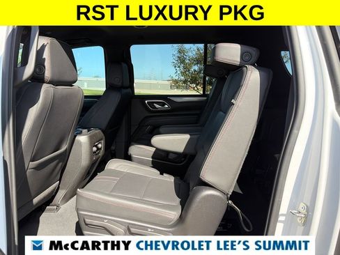 Used 2024 Chevrolet Suburban RST w/ Luxury Package AWD/4WD image 44