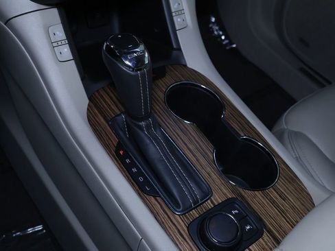 Used 2019 GMC Acadia Denali w/ Technology Package image 33