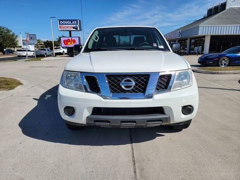 Used 2021 Nissan Frontier SV image 8