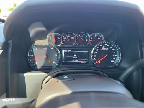 Certified 2020 Chevrolet Tahoe LT w/ RST Edition image 18