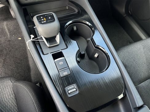 New 2026 Nissan Rogue SV image 10