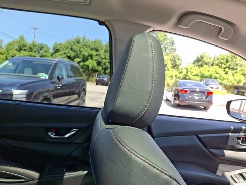 Used 2025 Subaru Ascent Bronze Edition AWD/4WD image 13