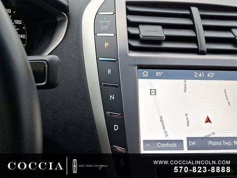 Used 2020 Lincoln MKZ AWD w/ Convenience Package image 16