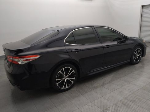 Used 2018 Toyota Camry SE image 10