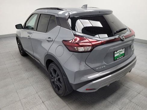 Used 2023 Nissan Kicks SR w/ SR Premium Package FWD image 5