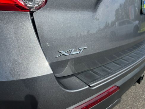 Used 2023 Ford Explorer XLT w/ Equipment Group 202A AWD/4WD image 35