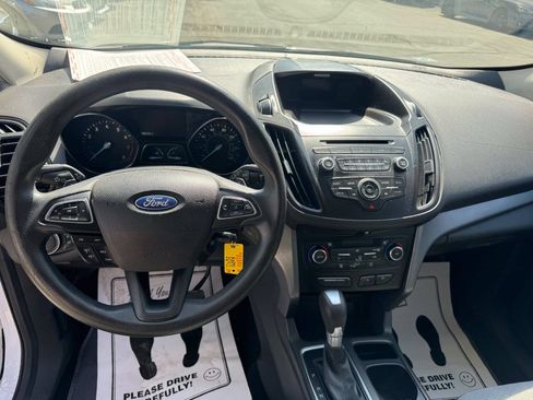 Used 2017 Ford Escape SE AWD/4WD image 8