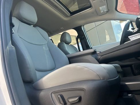 New 2026 Toyota Sienna XLE FWD image 29