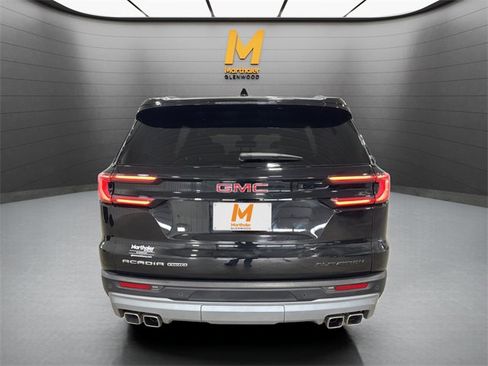 Used 2025 GMC Acadia Elevation image 7