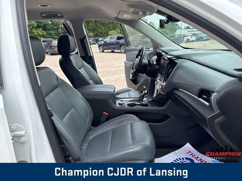 Used 2021 Chevrolet Traverse Premier w/ LPO, Cargo Package image 27