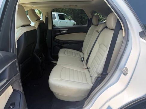 Certified 2023 Ford Edge SEL w/ Convenience Package AWD/4WD image 19