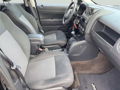 Used 2015 Jeep Patriot Sport w/ Power Value Group image 19