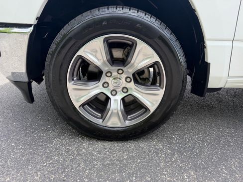 Used 2024 RAM 1500 Laramie RWD image 27