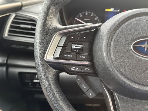 Used 2023 Subaru Crosstrek 2.0i image 14