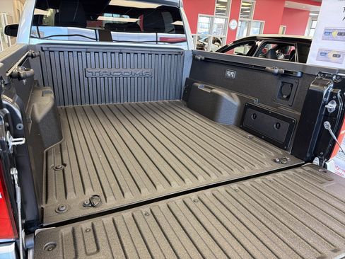 New 2025 Toyota Tacoma TRD Off-Road image 11
