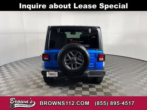 Used 2026 Jeep Wrangler Sport S image 6