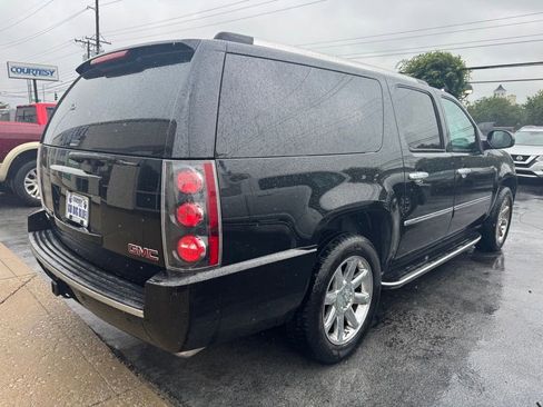 Used 2013 GMC Yukon XL Denali AWD/4WD image 5