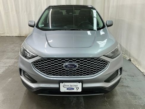 Used 2024 Ford Edge SEL w/ Convenience Package AWD/4WD image 9