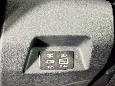 Certified 2025 Subaru Crosstrek 2.5i Limited w/ Crosstrek Mirror Package AWD/4WD image 12
