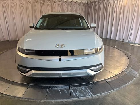 Used 2023 Hyundai Ioniq 5 SEL AWD/4WD image 2