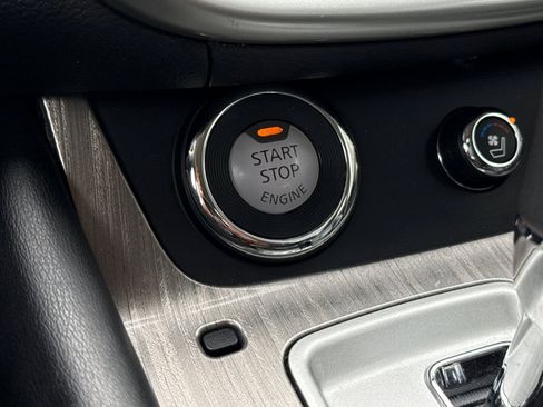 Used 2015 Nissan Murano Platinum w/ Platinum Technology Package image 34