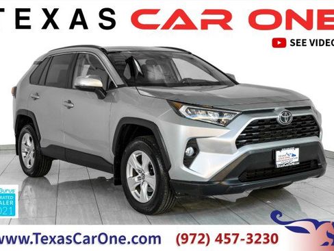 Used 2020 Toyota RAV4 XLE w/ Convenience Package AWD/4WD image 1