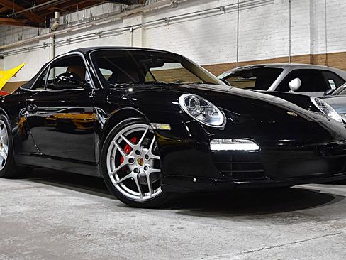 Used 2009 Porsche 911 Carrera S image 2