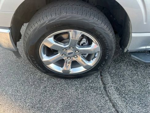 Used 2022 Ford F150 XLT w/ Equipment Group 302A High AWD/4WD image 9