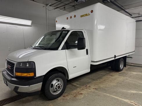 New 2024 GMC Savana 3500 w/ Power Convenience Package image 3