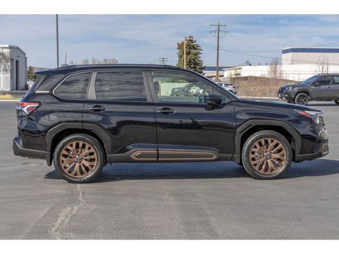 Used 2025 Subaru Forester Sport AWD/4WD image 2