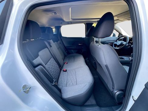 New 2026 Nissan Kicks SV image 27