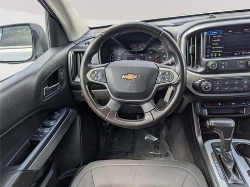 Used 2020 Chevrolet Colorado LT RWD image 16