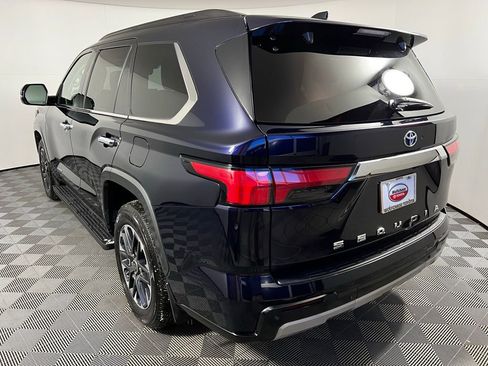 Used 2023 Toyota Sequoia Limited image 7