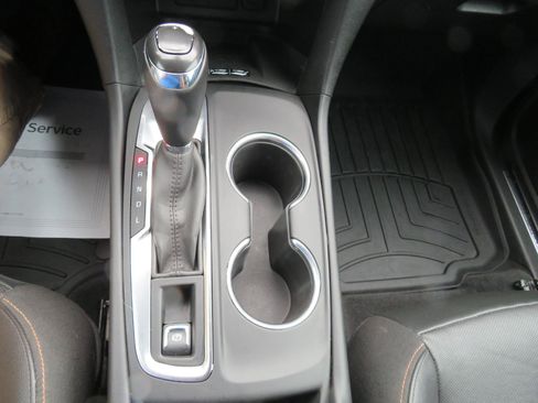 Used 2019 Chevrolet Equinox Premier AWD/4WD image 5