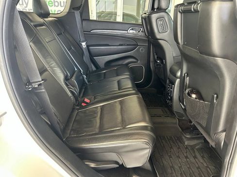 Used 2018 Jeep Grand Cherokee High Altitude RWD image 30