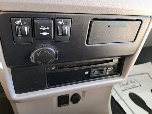 Used 2019 Toyota Sienna XLE Premium image 14