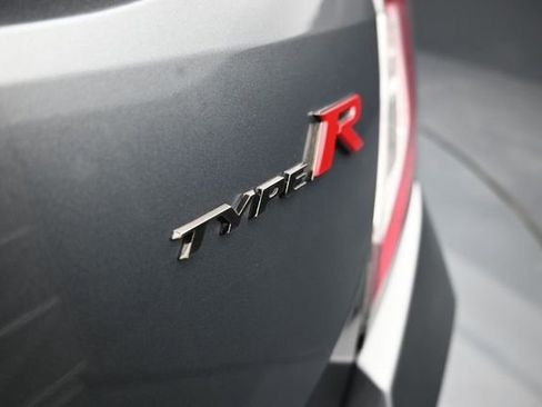 Used 2018 Honda Civic Type R image 10