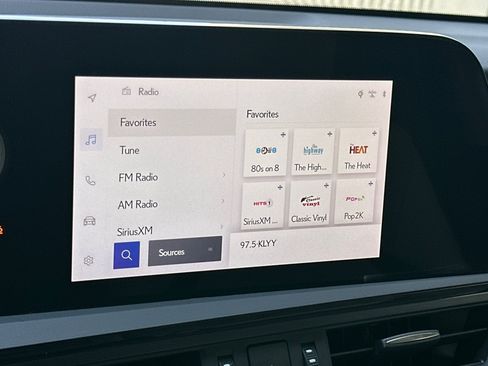Certified 2025 Lexus ES 300h w/ Premium Package FWD image 20