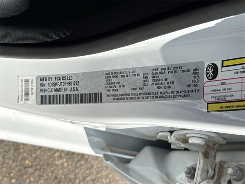 Used 2023 RAM 1500 Laramie image 36